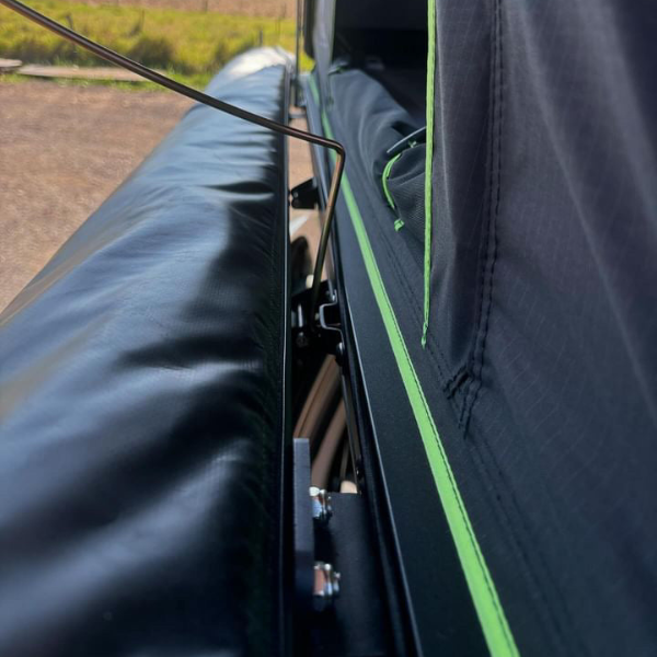 TrackOz Free-Standing 180 Awning