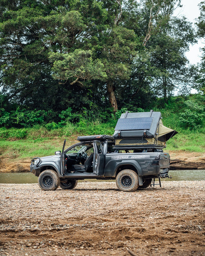 YOWIE AX ROOF TOP TENT