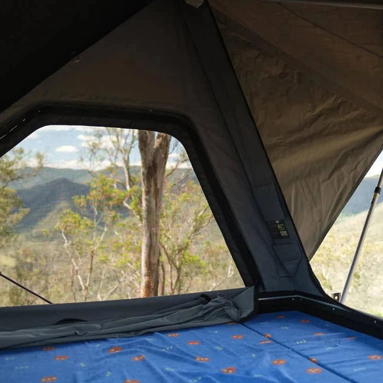 Camp King RTT1 – Roof Top Tent