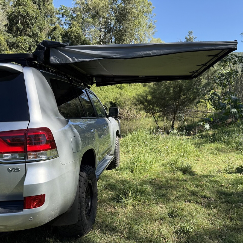 Rugged 4x4 Rapid Shade Freestanding Awning (Square)