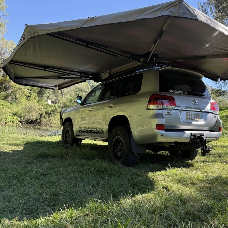 Rugged 4x4 Platinum 270° Semi Automatic Opening Awning